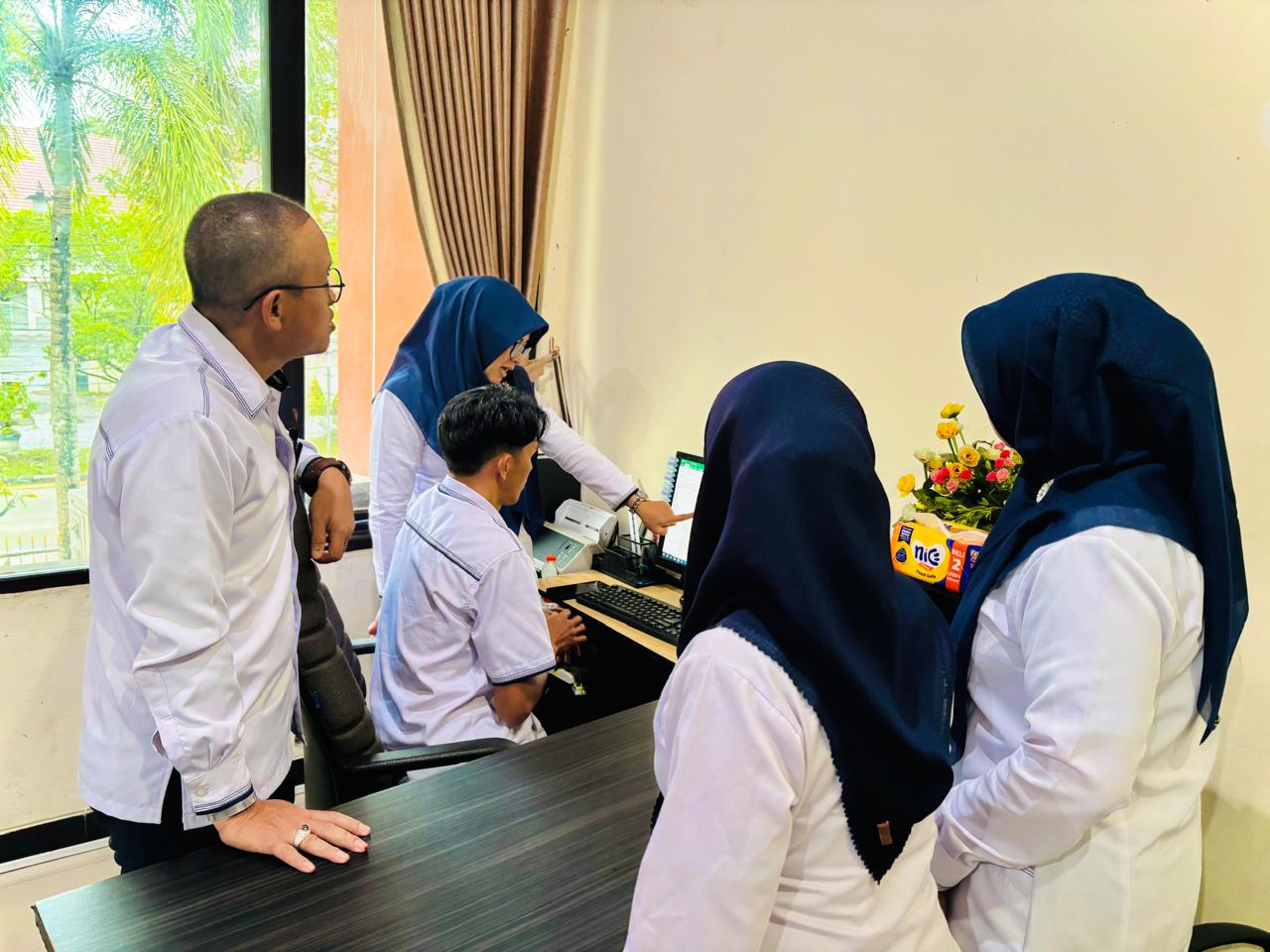 Sinergi Kepaniteraan PA Palangka Raya Perkuat Pelaksanaan Panggilan Surat Tercatat